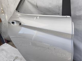 bontott FORD FIESTA VIII Jobb hátsó Ajtó (Üres lemez)