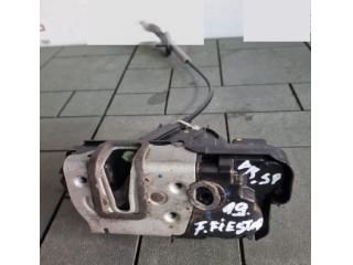 bontott FORD FIESTA VIII Jobb hátsó Ajtózár