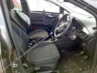 bontott FORD FIESTA VIII Jobb hátsó Belső Küszöb Burkolat