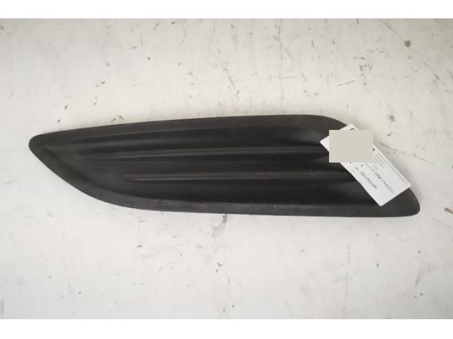 bontott FORD FIESTA VIII Jobb Ködlámpa Rács