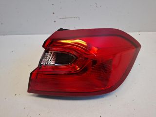 bontott FORD FIESTA VIII Jobb Külső Hátsó Lámpa