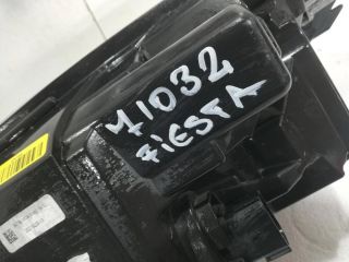 bontott FORD FIESTA VIII Jobb Ledes Fényszóró