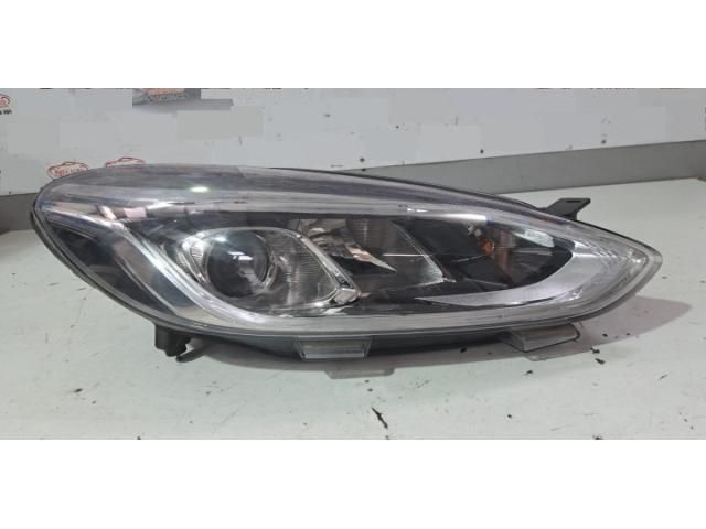 bontott FORD FIESTA VIII Jobb Ledes Fényszóró