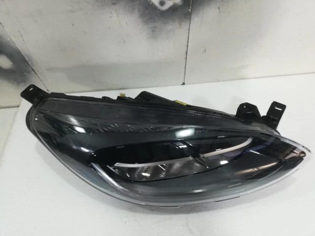 bontott FORD FIESTA VIII Jobb Ledes Fényszóró