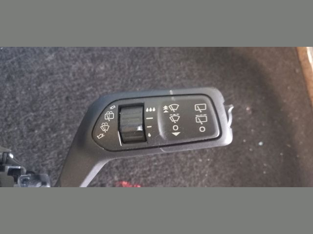 bontott FORD FIESTA VIII Komplett Kormánykapcsoló (Bajuszkapcsoló)