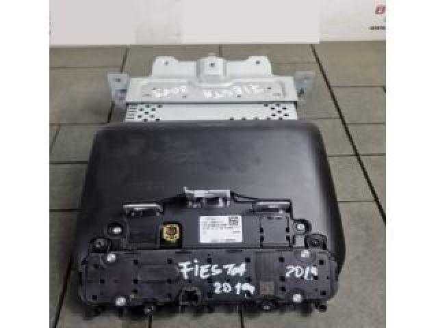 bontott FORD FIESTA VIII Navigációs Fejegység