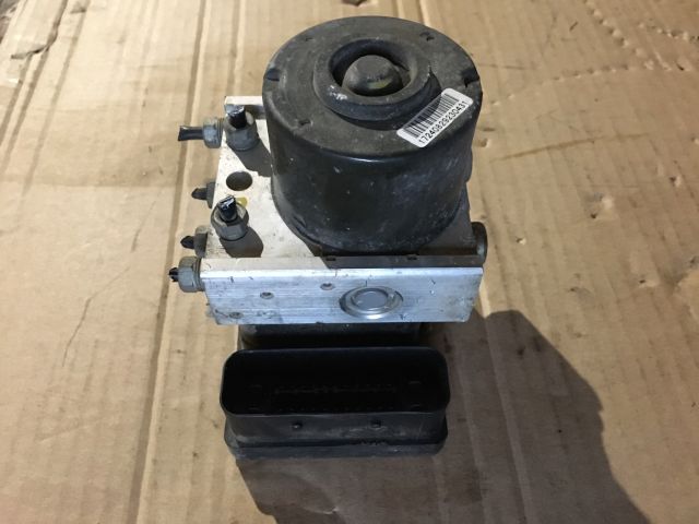 bontott FORD FOCUS C-MAX I ABS Kocka