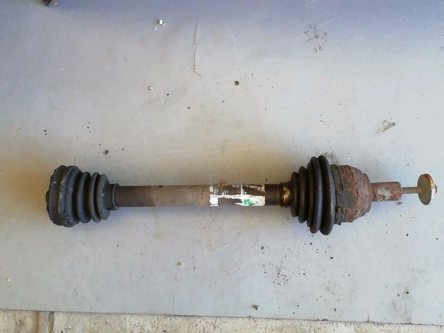 bontott FORD FOCUS C-MAX I Bal Féltengely