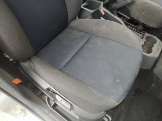 bontott FORD FOCUS C-MAX I Biztosítéktábla Motortér