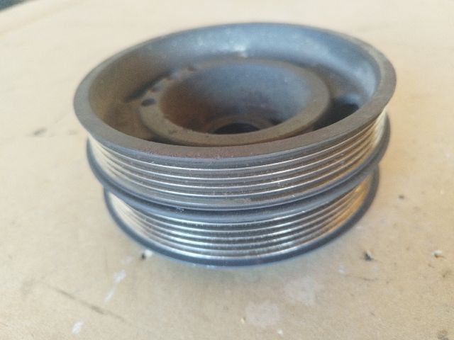 bontott FORD FOCUS C-MAX I Főtengely Szíjtárcsa