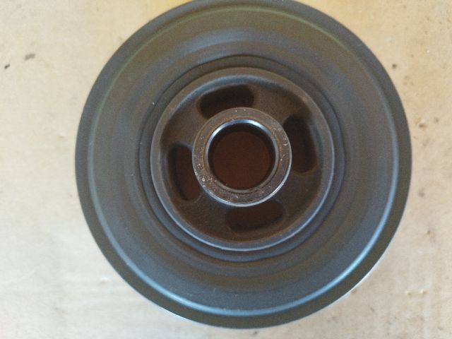 bontott FORD FOCUS C-MAX I Főtengely Szíjtárcsa