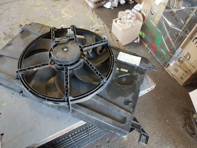 bontott FORD FOCUS C-MAX I Hűtőventilátor