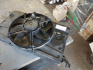 bontott FORD FOCUS C-MAX I Hűtőventilátor