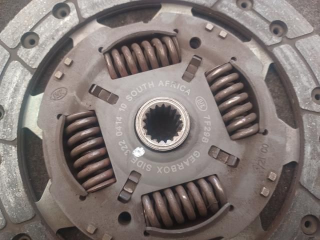 bontott FORD FOCUS C-MAX I Kuplung Szett (Szerkezet, Tárcsa)