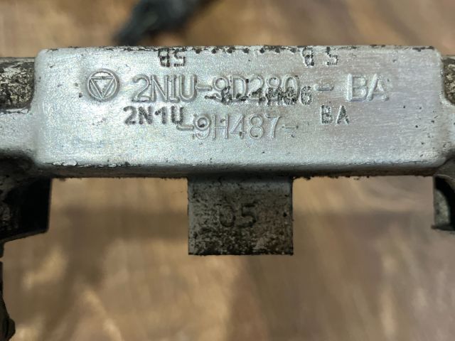 bontott FORD FOCUS C-MAX I Porlasztó Sor / Híd