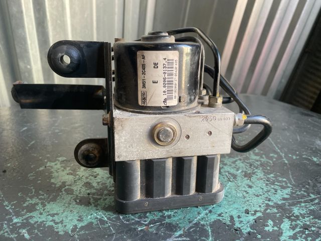 bontott FORD FOCUS C-MAX I ABS Kocka