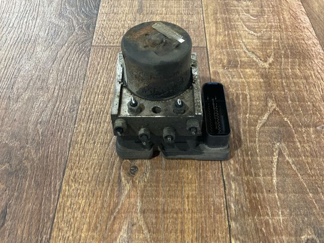 bontott FORD FOCUS C-MAX I ABS Kocka