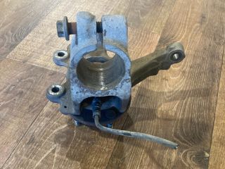 bontott FORD FOCUS C-MAX I Bal első Csonkállvány Kerékaggyal