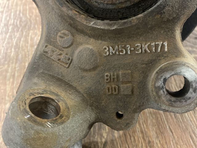 bontott FORD FOCUS C-MAX I Bal első Csonkállvány Kerékaggyal