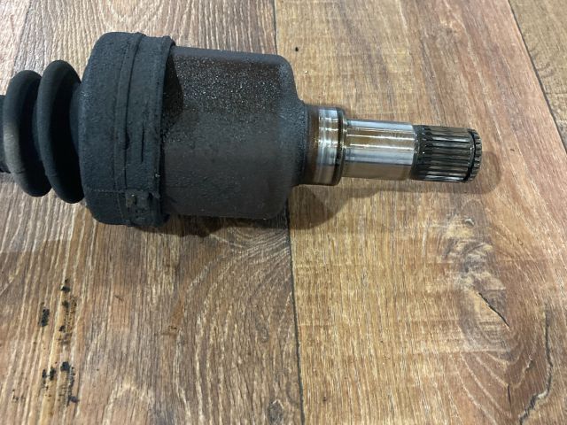 bontott FORD FOCUS C-MAX I Bal Féltengely