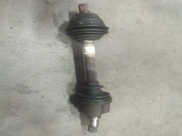 bontott FORD FOCUS C-MAX I Bal Féltengely