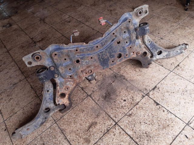 bontott FORD FOCUS C-MAX I Első Bölcső