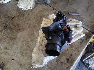 bontott FORD FOCUS C-MAX I Fojtószelep (Elektromos)