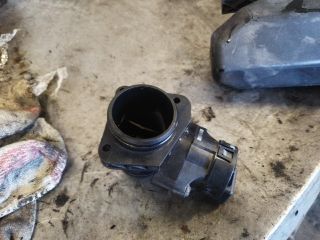 bontott FORD FOCUS C-MAX I Fojtószelep (Elektromos)