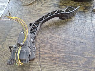 bontott FORD FOCUS C-MAX I Gázpedál (Elektromos)