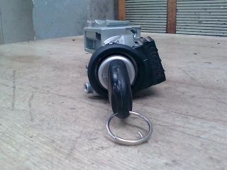 bontott FORD FOCUS C-MAX I Gyújtáskapcsoló