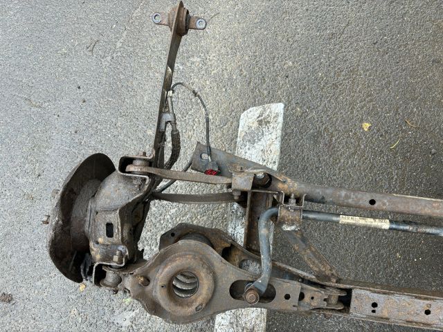 bontott FORD FOCUS C-MAX I Hátsó Híd (Tárcsafékes)