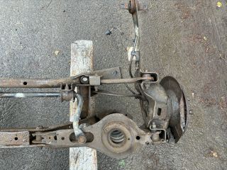 bontott FORD FOCUS C-MAX I Hátsó Híd (Tárcsafékes)