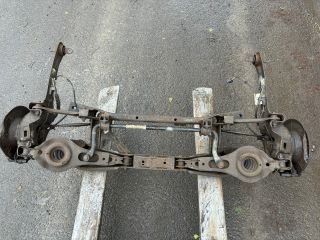 bontott FORD FOCUS C-MAX I Hátsó Híd (Tárcsafékes)