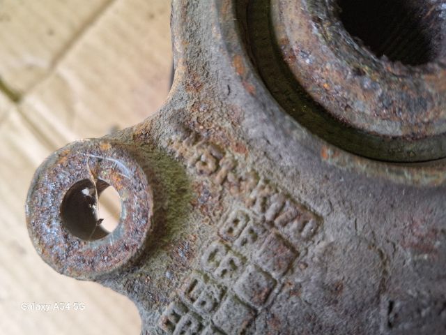 bontott FORD FOCUS C-MAX I Jobb első Csonkállvány Kerékaggyal