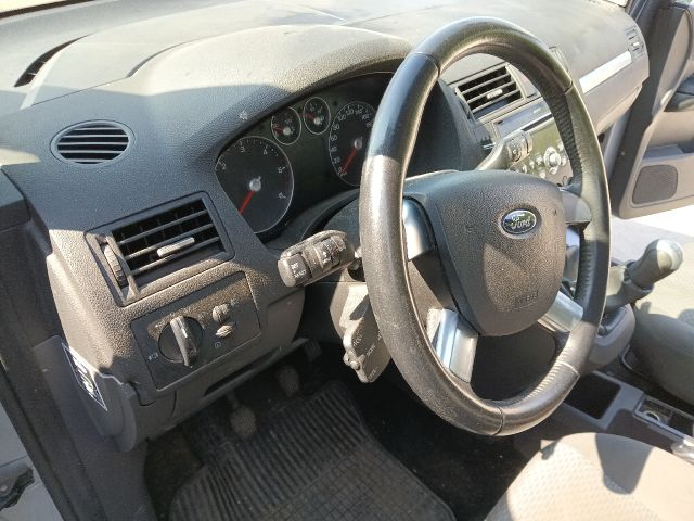 bontott FORD FOCUS C-MAX I Jobb első Csonkállvány Kerékaggyal