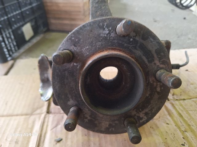 bontott FORD FOCUS C-MAX I Jobb első Csonkállvány Kerékaggyal