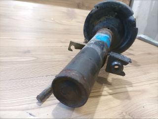 bontott FORD FOCUS C-MAX I Jobb első Gólyaláb (Lengécsillapító, Rugó)