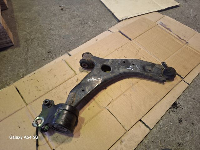 bontott FORD FOCUS C-MAX I Jobb első Lengőkar