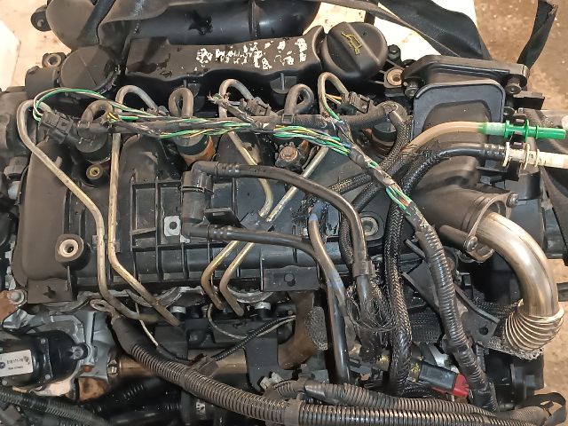 bontott FORD FOCUS C-MAX I Komplett Motor (Segédberendezésekkel)