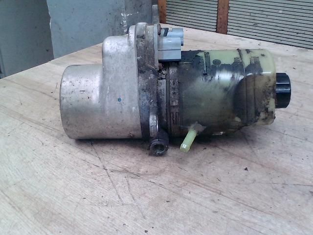 bontott FORD FOCUS C-MAX I Kormányszervó Motor (Hidraulikus)