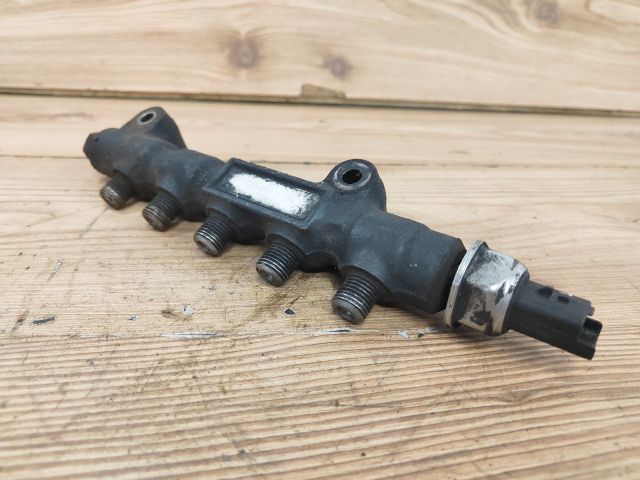 bontott FORD FOCUS C-MAX I Közösnyomócső