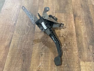 bontott FORD FOCUS C-MAX I Kuplung Pedál