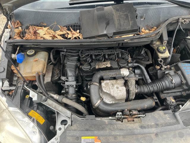 bontott FORD FOCUS C-MAX I Motor (Fűzött blokk hengerfejjel)