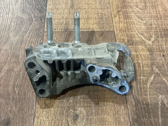 bontott FORD FOCUS C-MAX I Motor Tartó Bak (Fém)