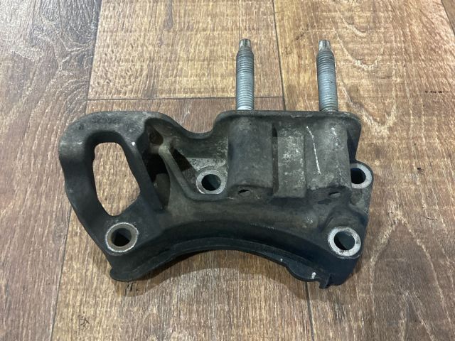 bontott FORD FOCUS C-MAX I Motor Tartó Bak (Fém)