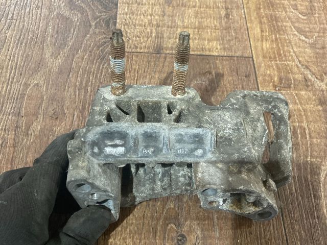 bontott FORD FOCUS C-MAX I Motor Tartó Bak (Fém)