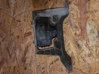 bontott FORD FOCUS C-MAX I Motor Tartó Bak Jobb