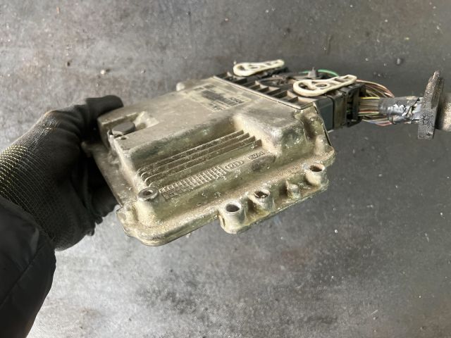 bontott FORD FOCUS C-MAX I Motorvezérlő