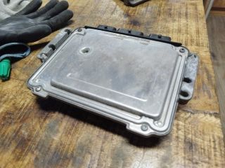 bontott FORD FOCUS C-MAX I Motorvezérlő