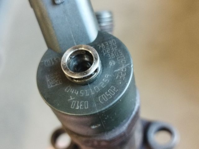 bontott FORD FOCUS C-MAX I Porlasztó (1 db)